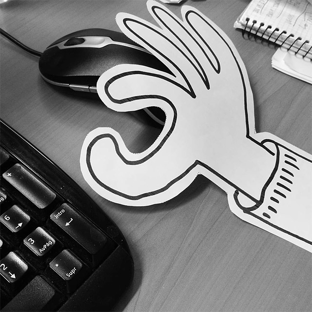 La Mano, no más en el ordenador